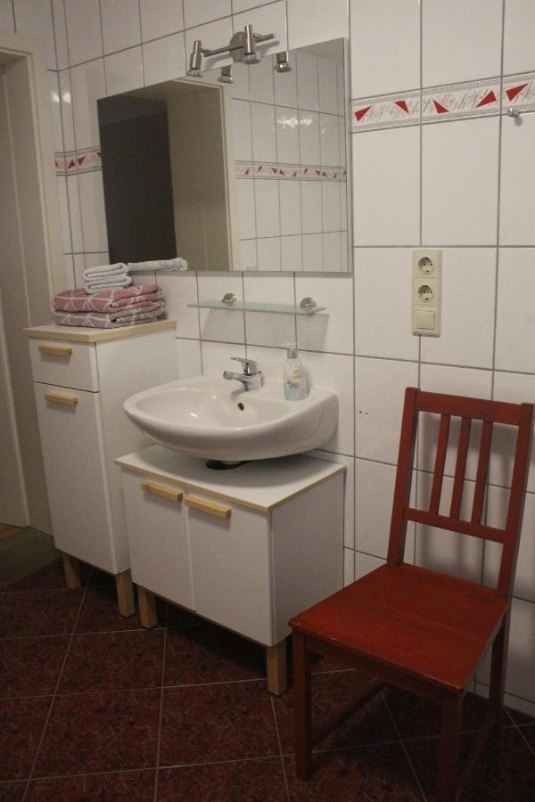 Basislager Hohnstein - Familie Loesel Apartment Ehrenberg  Bagian luar foto